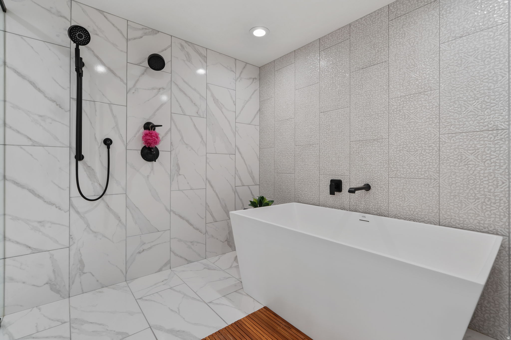 RIDGE SUB - Residential