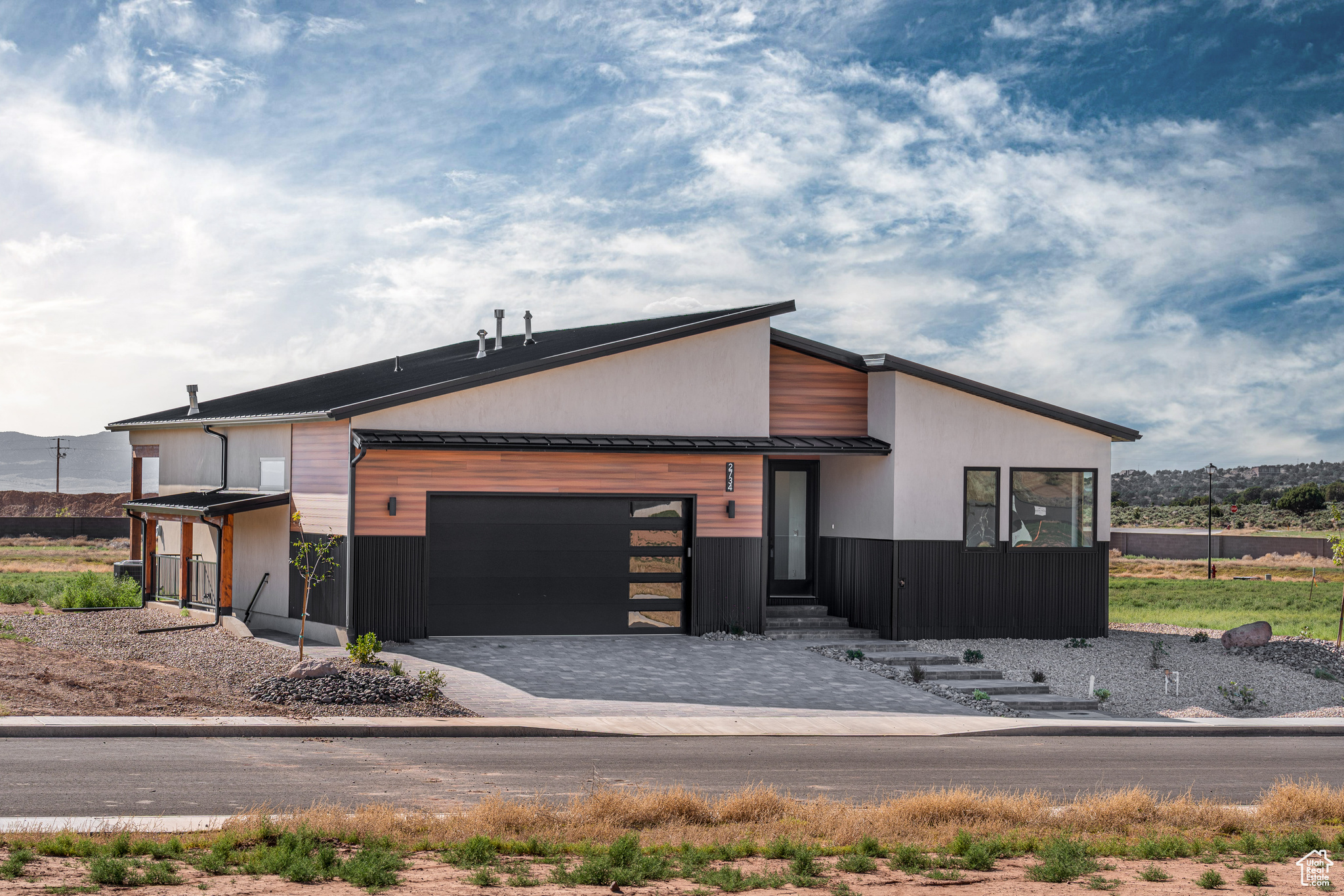 TRAILS AT SHURTZ CANYON - Residential