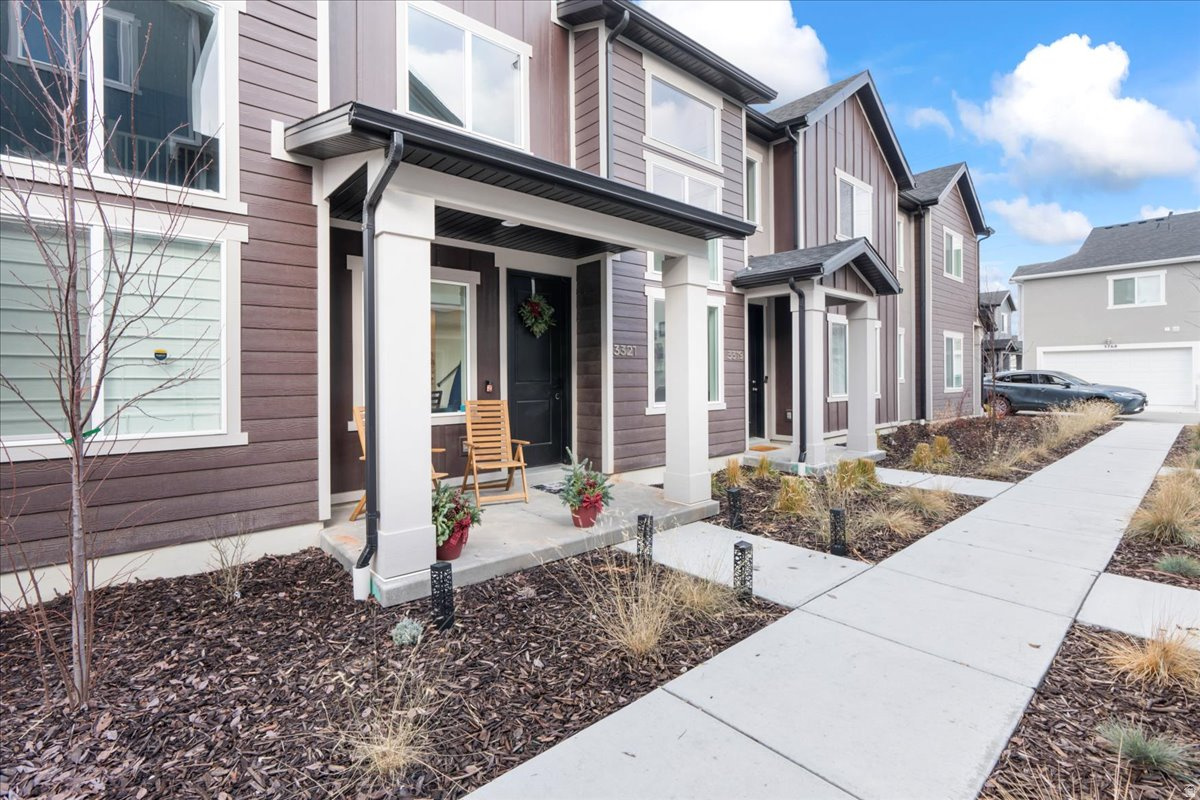 SALT POINT - Residential