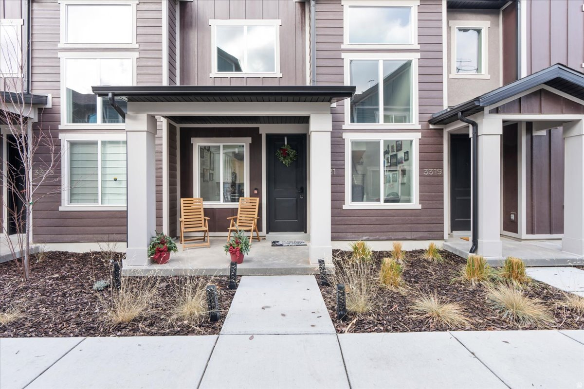 SALT POINT - Residential