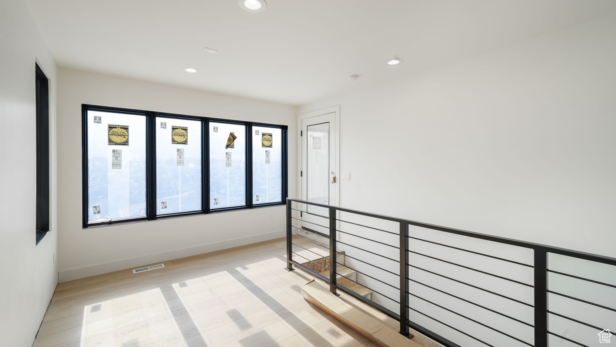 CLOVER RIDGE - Residential