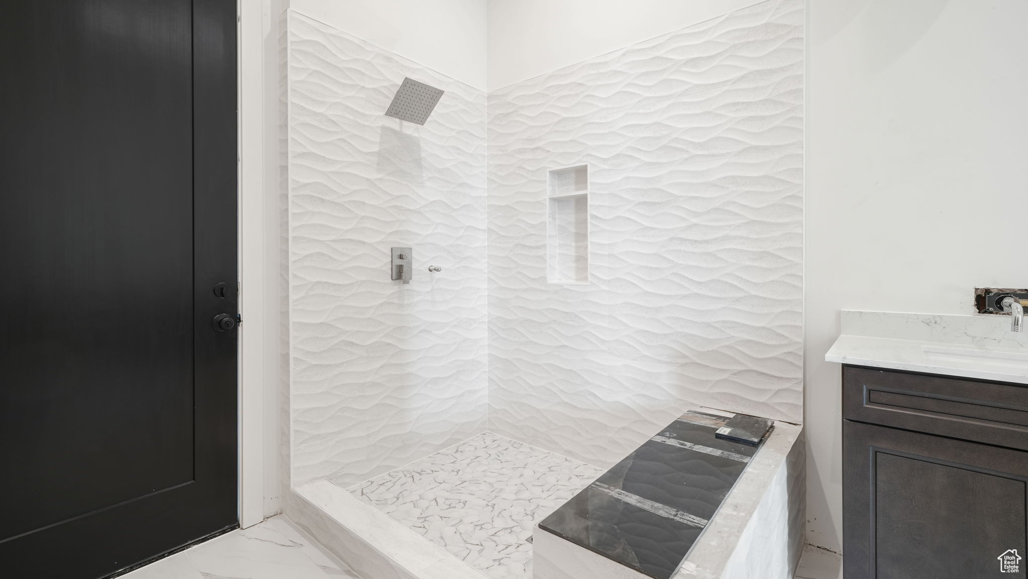 CLOVER RIDGE - Residential