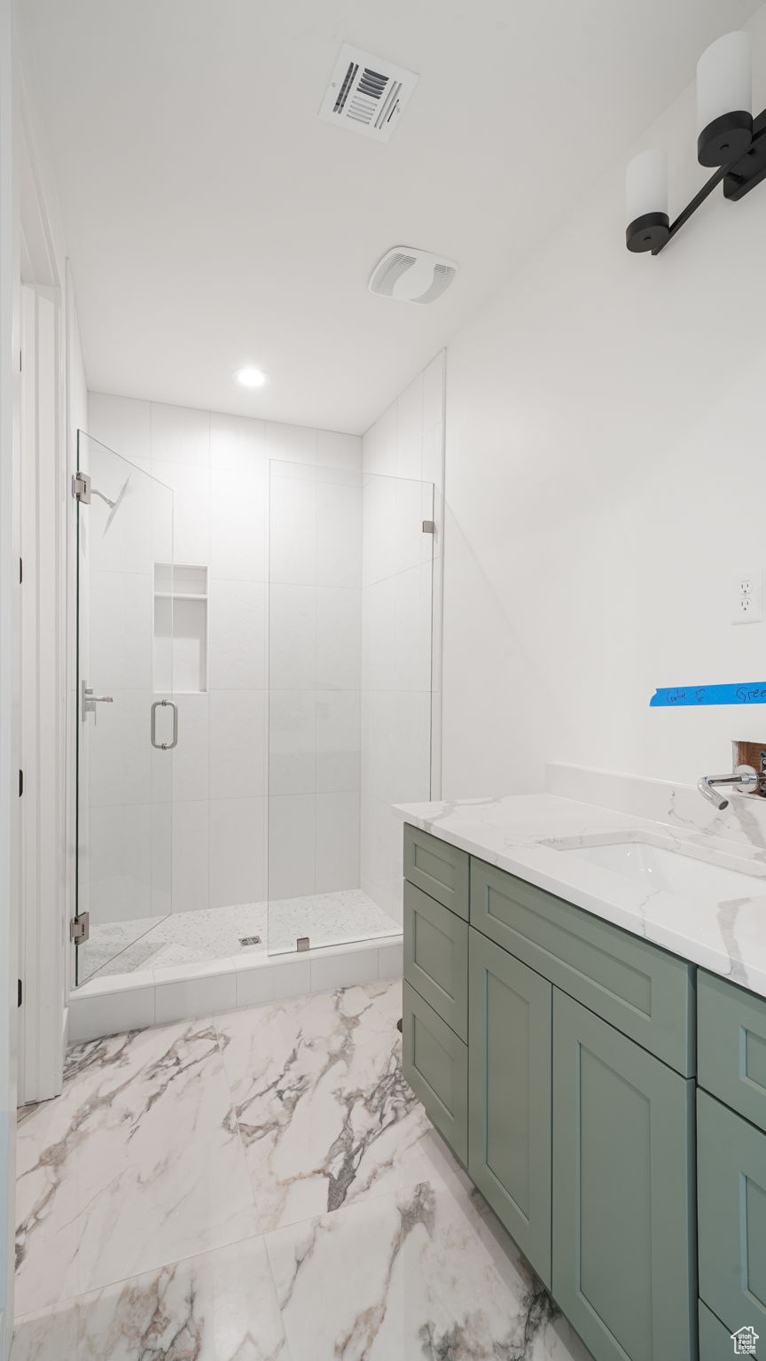 CLOVER RIDGE - Residential