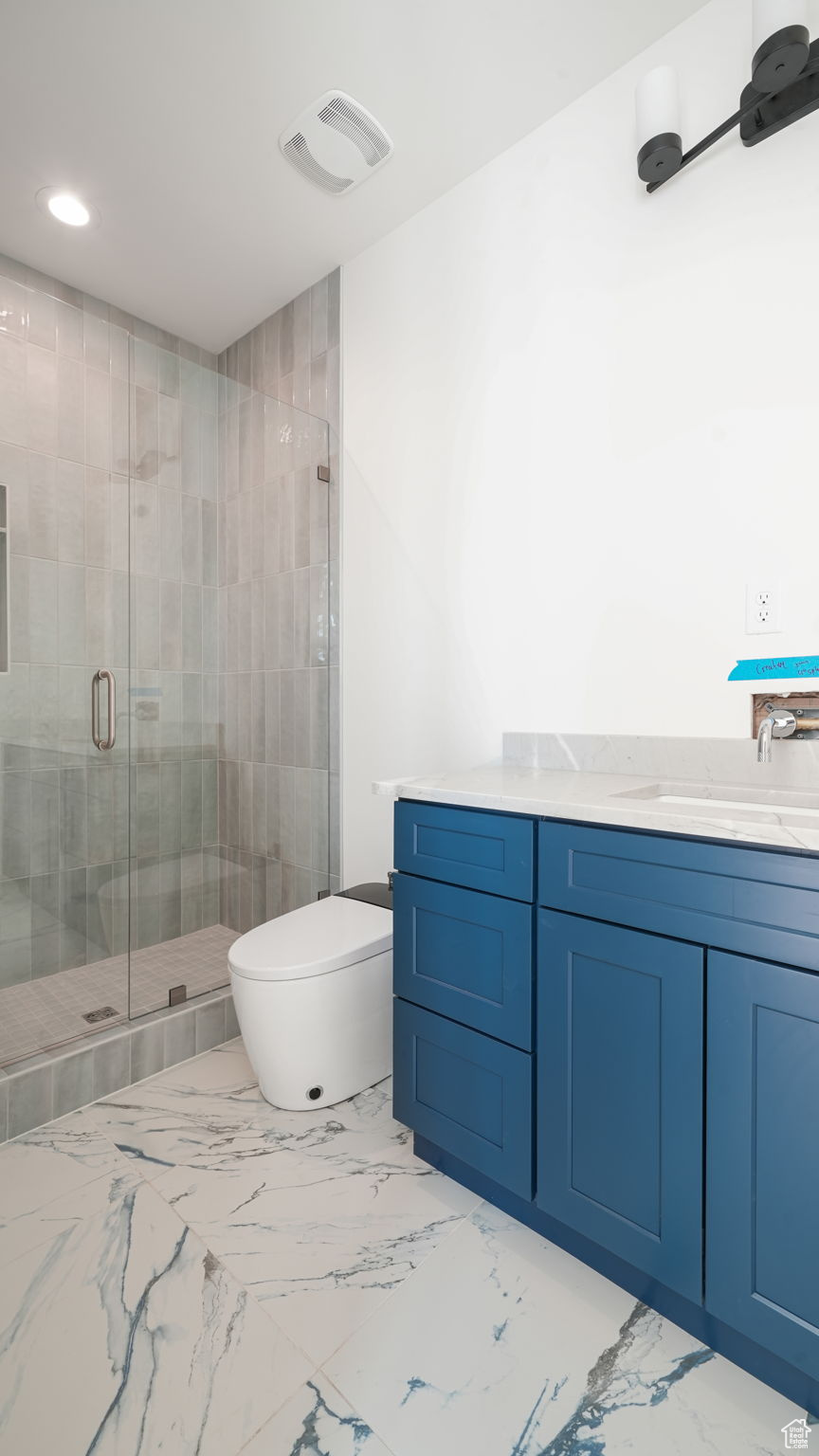 CLOVER RIDGE - Residential