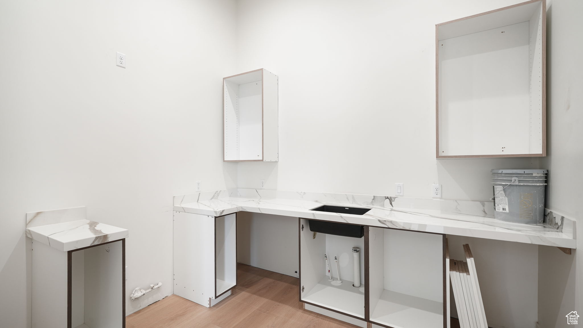 CLOVER RIDGE - Residential