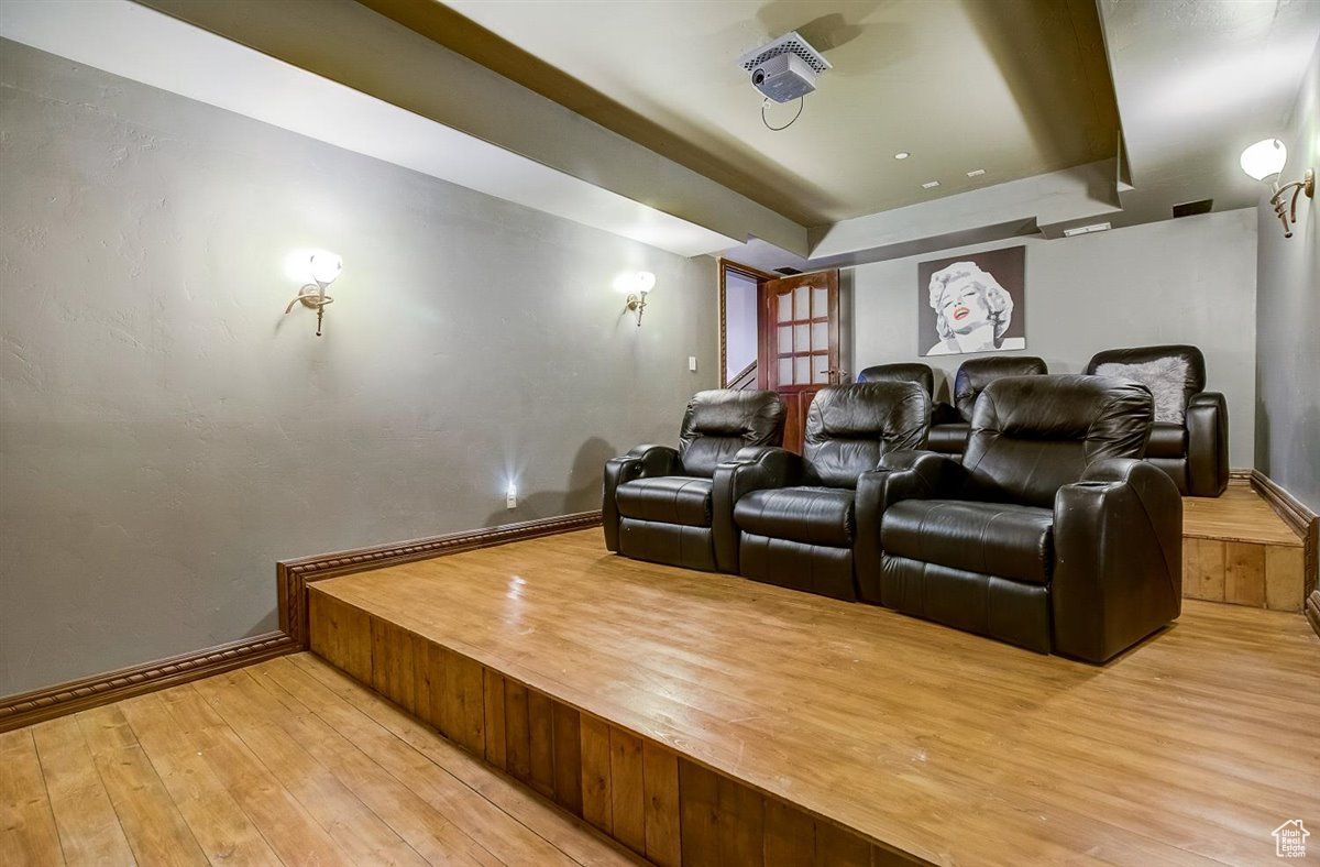 SUN PEAK SUBDIVISION - Residential Lease