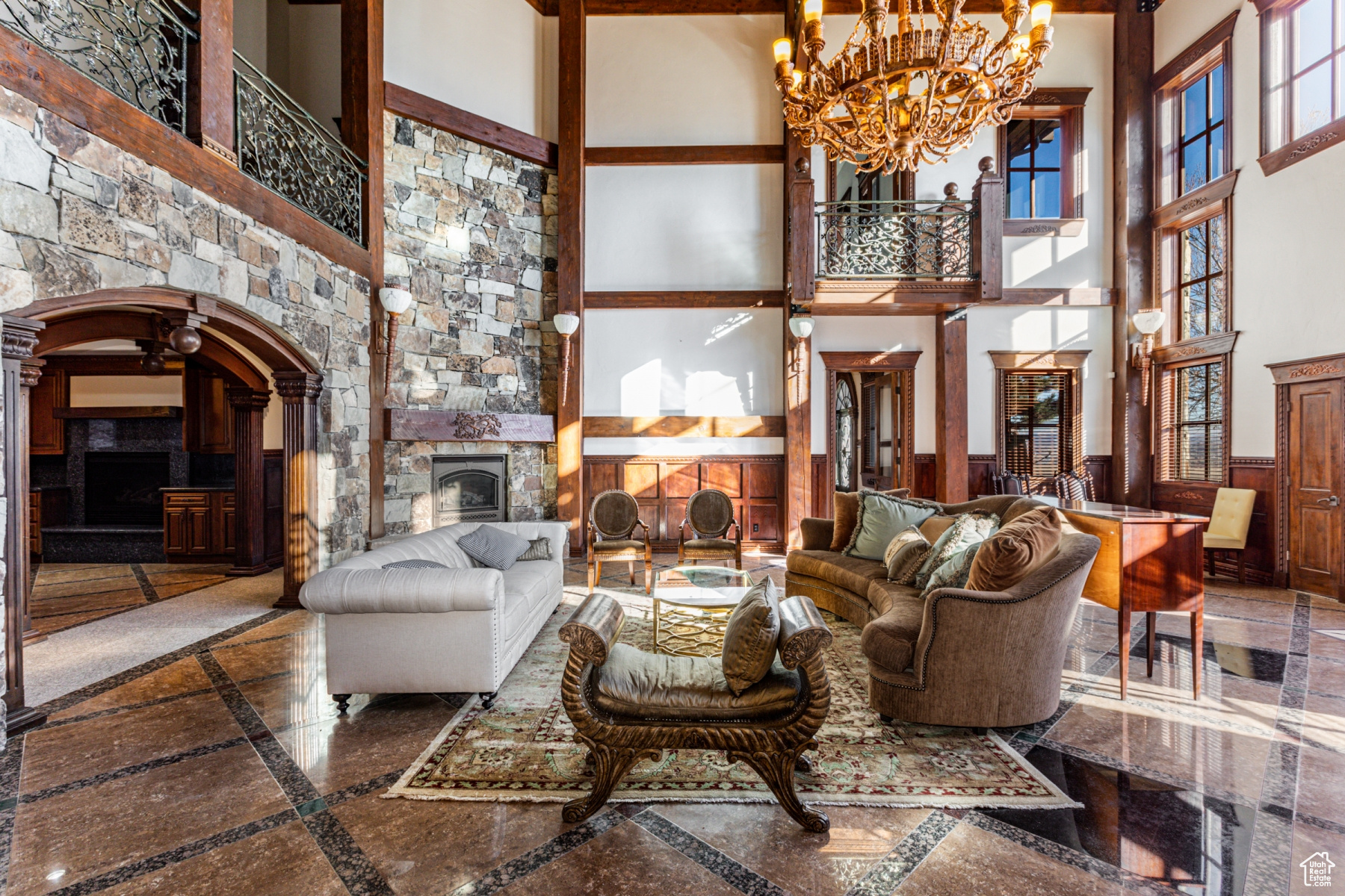 SUN PEAK SUBDIVISION - Residential Lease