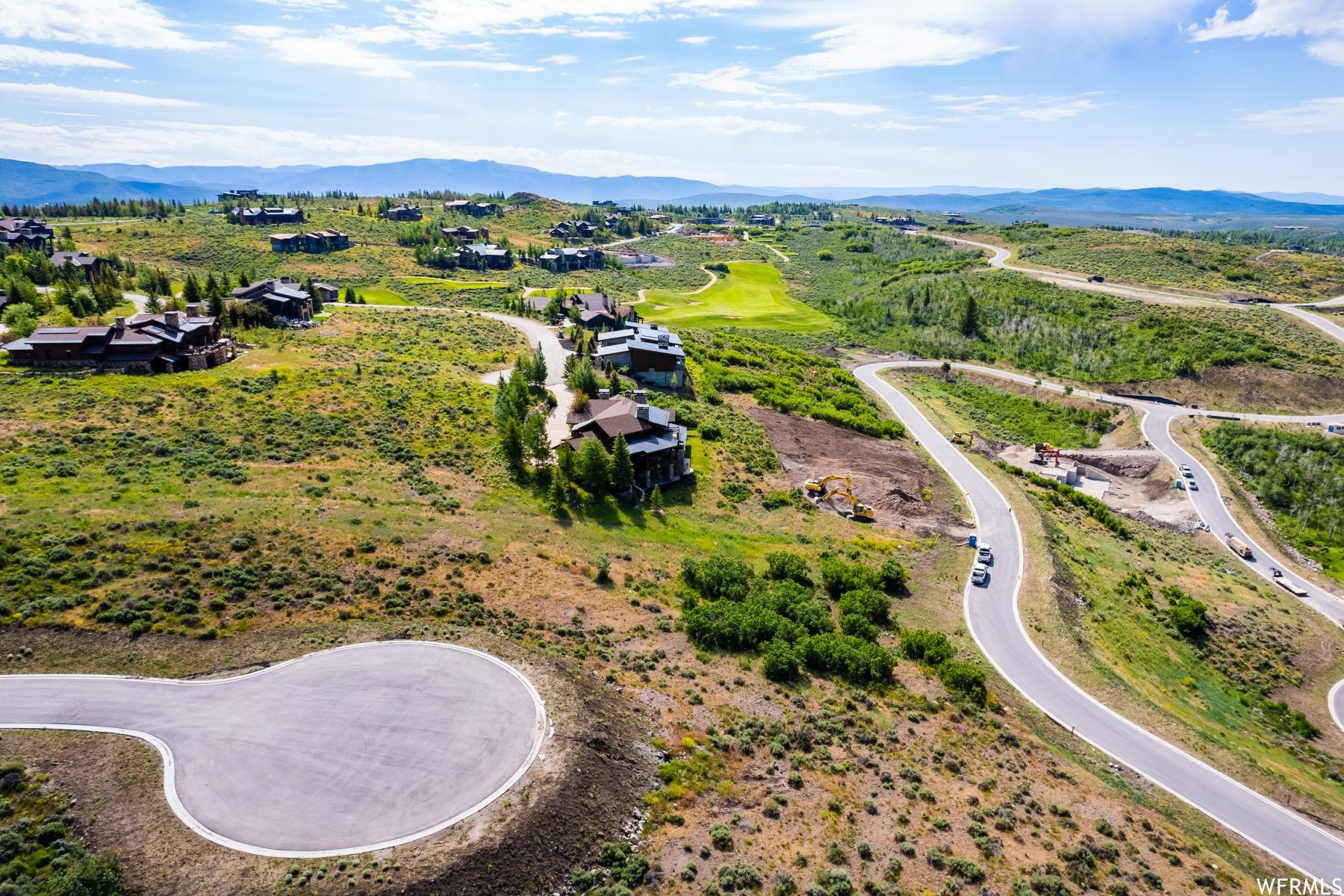 PINNACLE AT PROMONTO - Residential