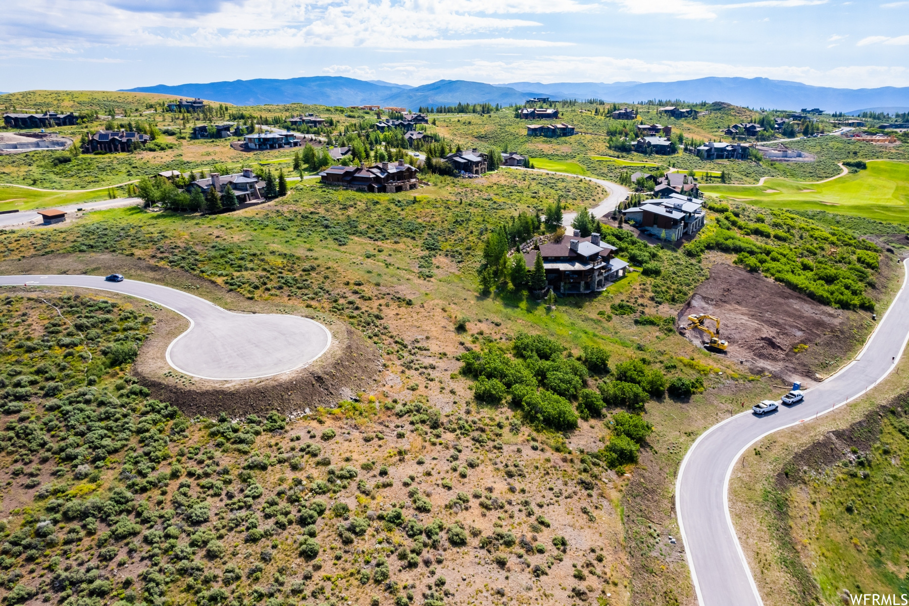 PINNACLE AT PROMONTO - Residential