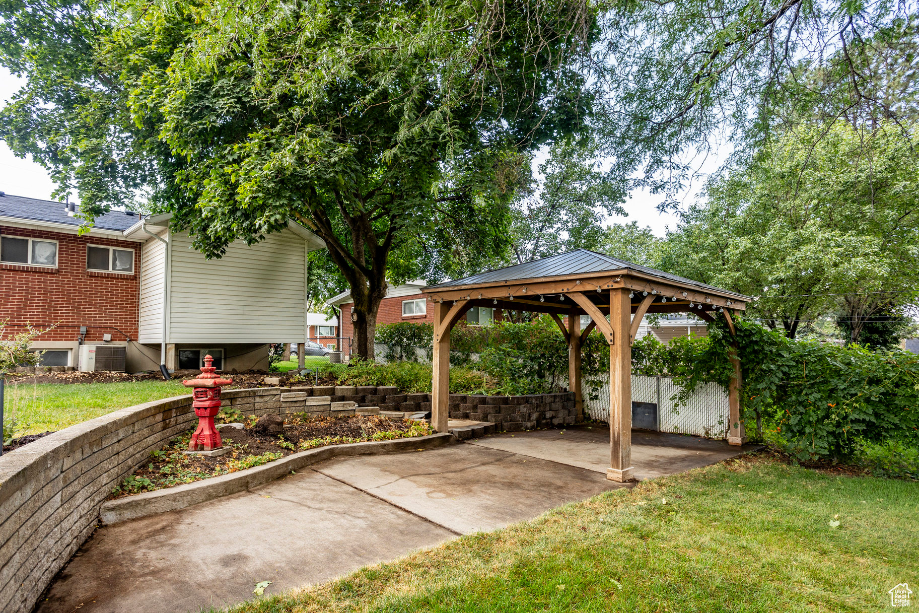 2 W 1800, Bountiful, Utah image 36