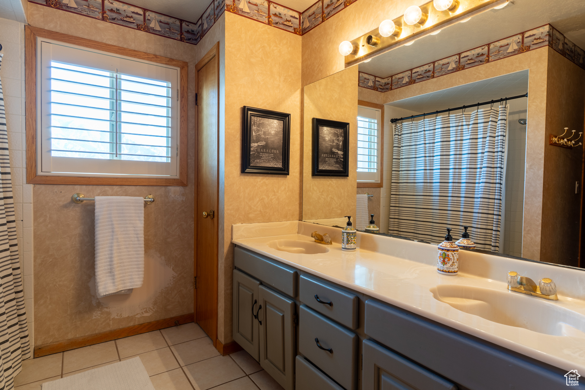 2548 E Cobblestone Way, Sandy, Utah image 44