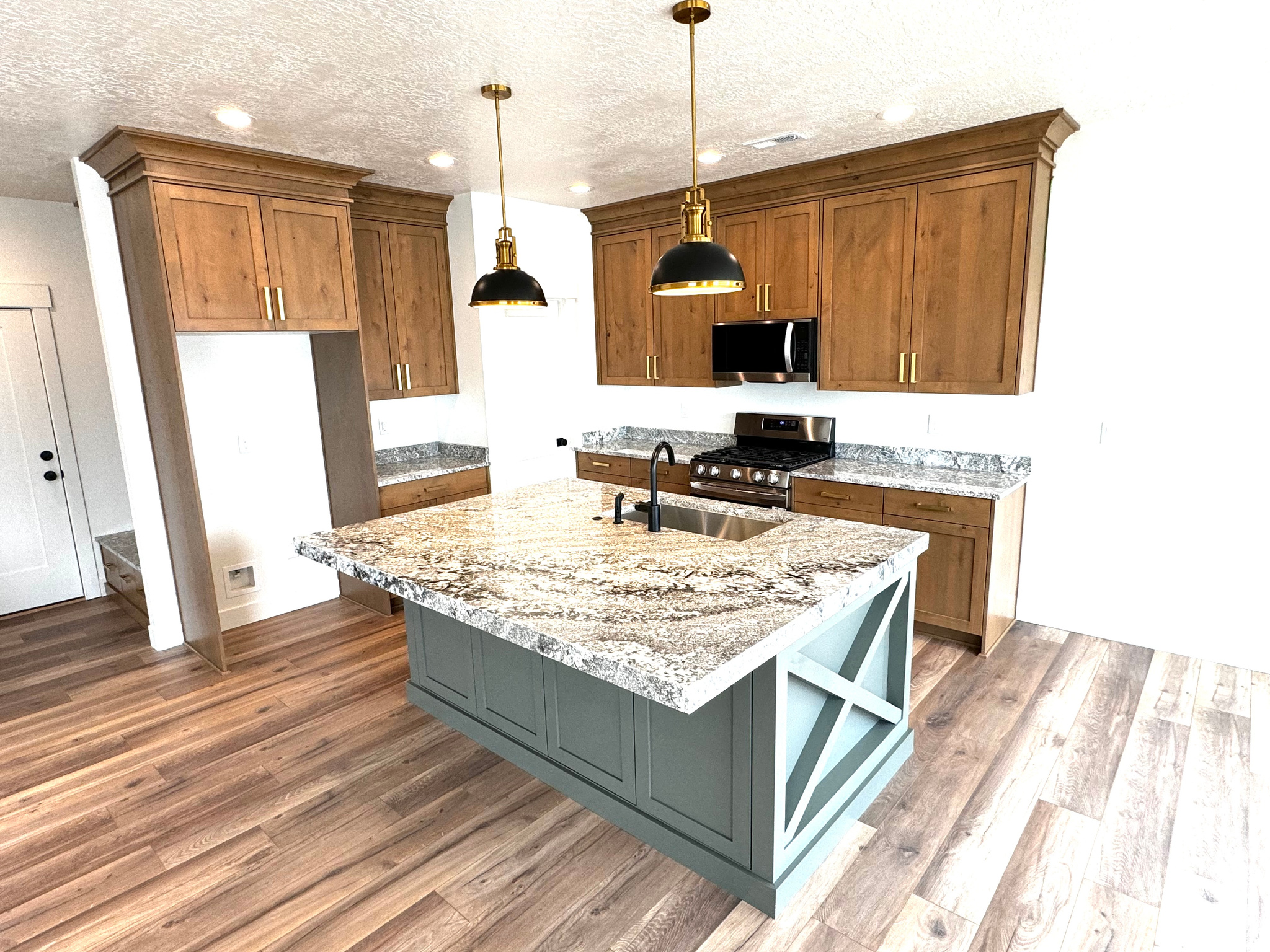 PERRY LANDING - Residential