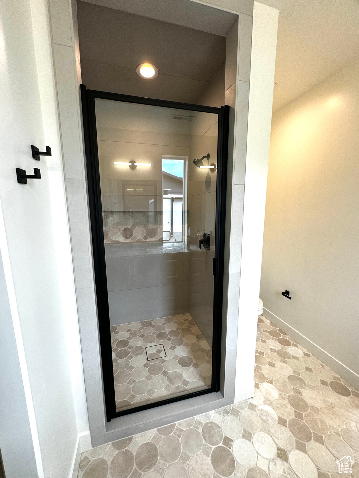 PERRY LANDING - Residential