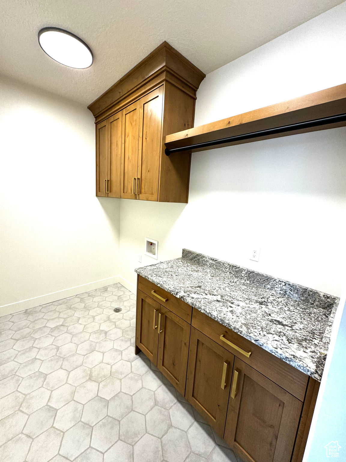 PERRY LANDING - Residential