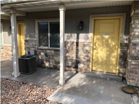 Photo of 204 N 750 E, Vineyard, UT 84059 (MLS # 2082233) Photo of 204 N 750 E, Vineyard, UT 84059 (MLS # 2082233)