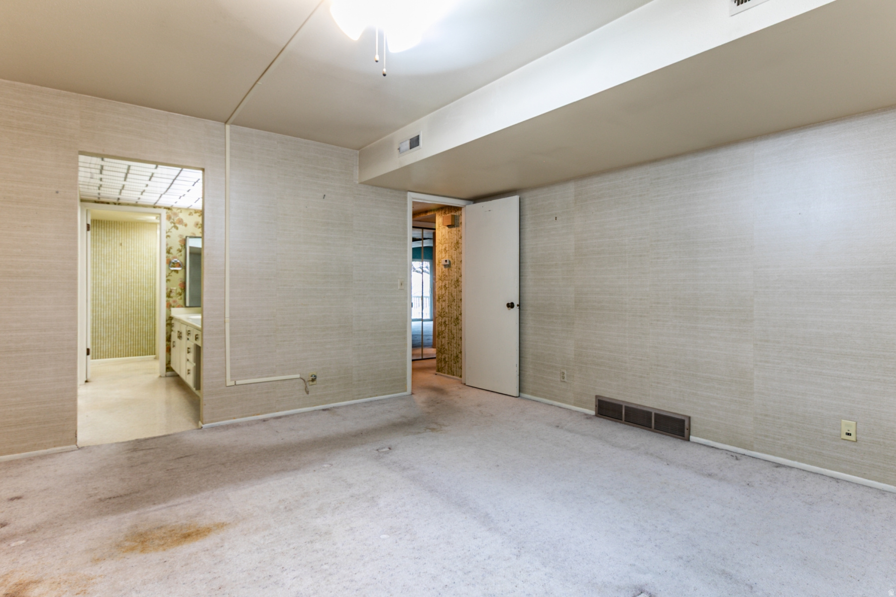 THREE FOUNTAINS - Residential