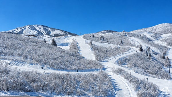 9809 N BLUE LEDGE DR # 137, PARK CITY, UT 84060 - Image 2a280f0e9f2ca7bf7f0aea6ba2e643f3/297632156