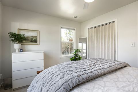 Tiny photo for 4504 S HOLLADAY CIR, Holladay, UT 84117 (MLS # 2117597)