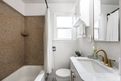 Tiny photo for 4504 S HOLLADAY CIR, Holladay, UT 84117 (MLS # 2117597)