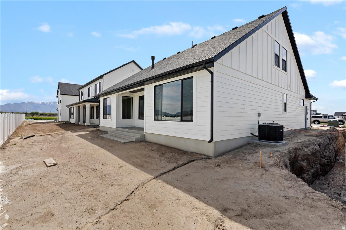 CRAYTHORN HOMESTEAD - Residential