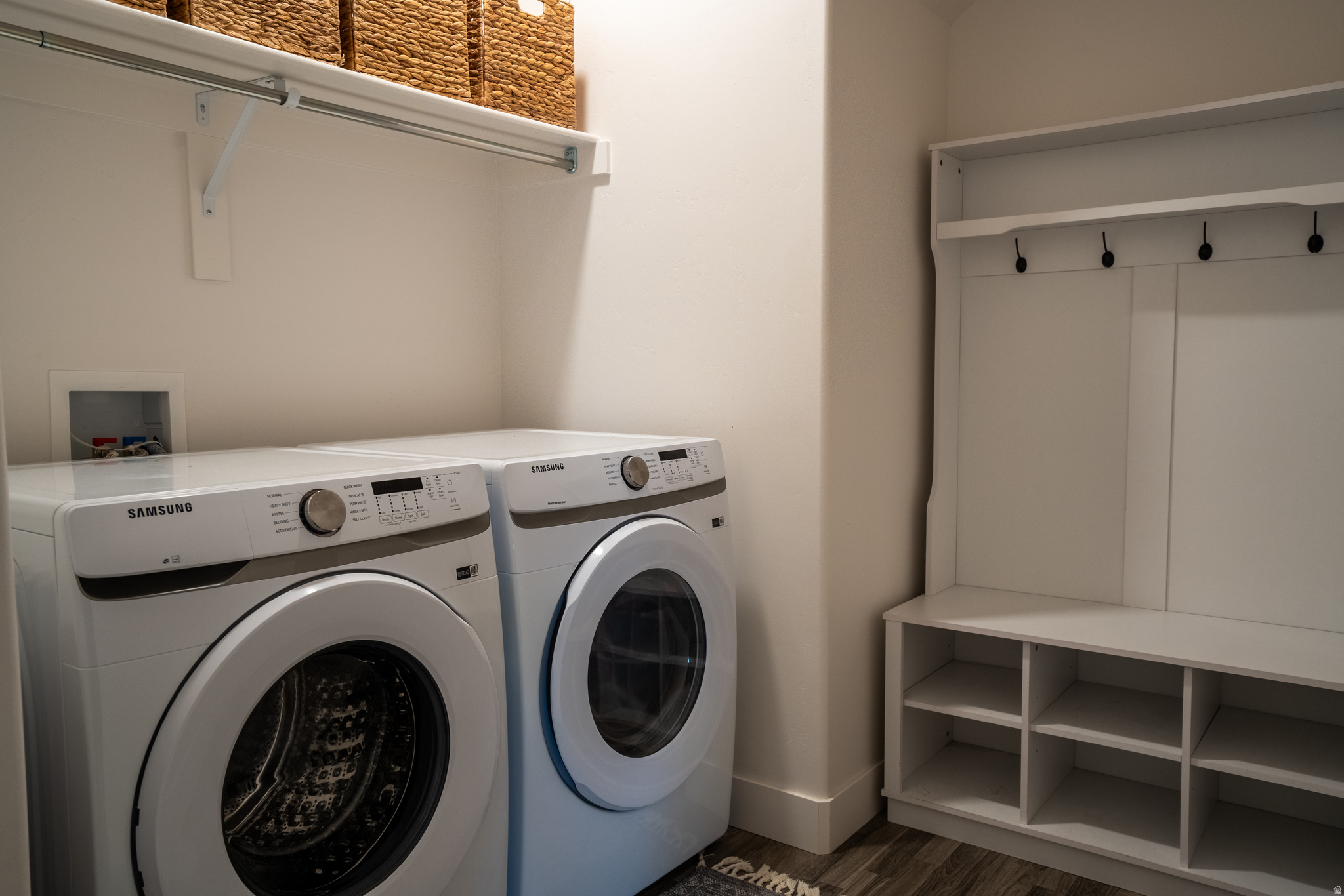 SILVERLAKE - Residential