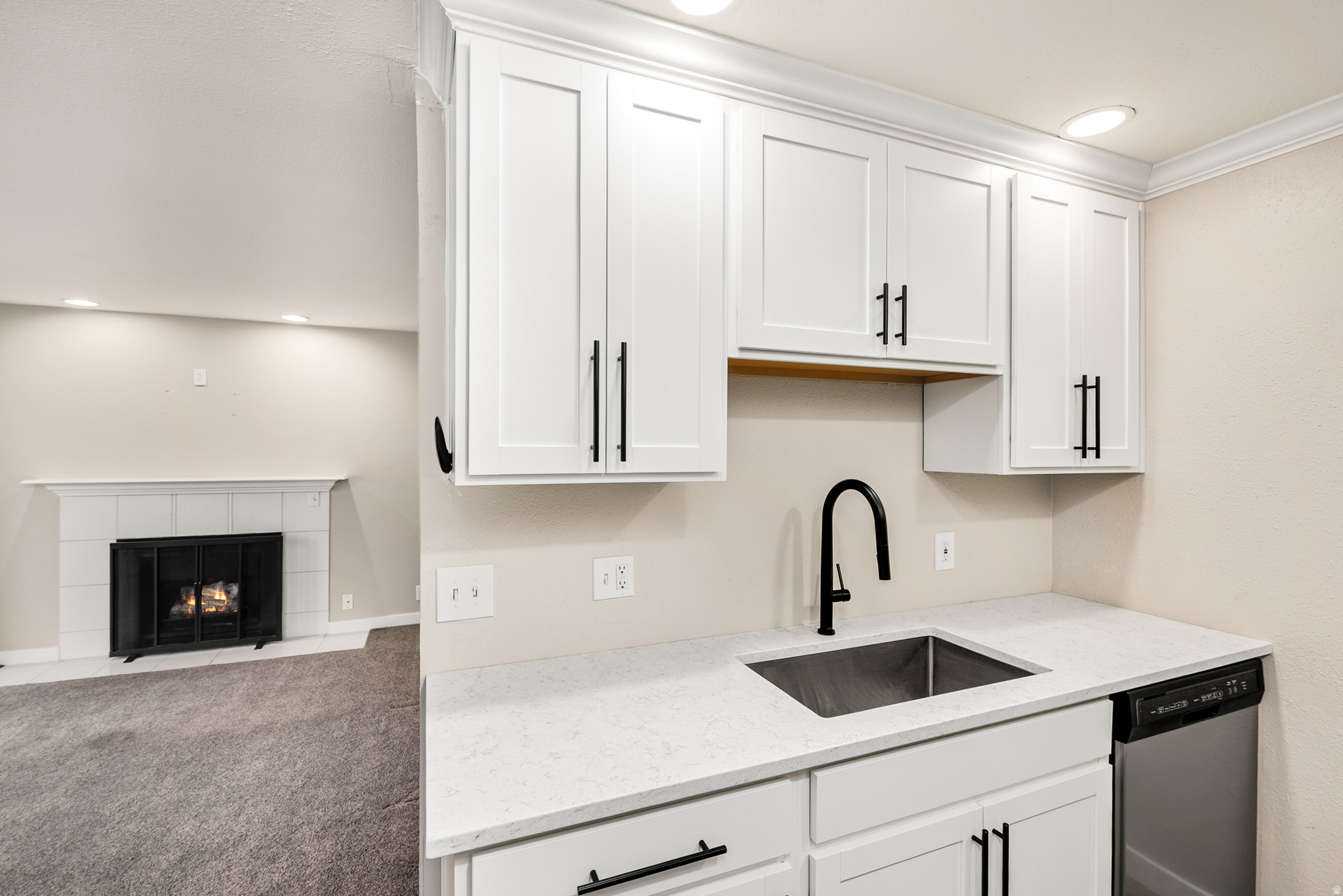 MT OLYMPUS GARDENS - Residential