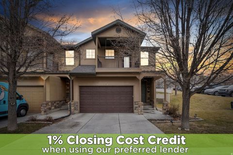 Townhouse For Sale - 11007 S Birch Creek Rd<br/> South Jordan, UT 84095