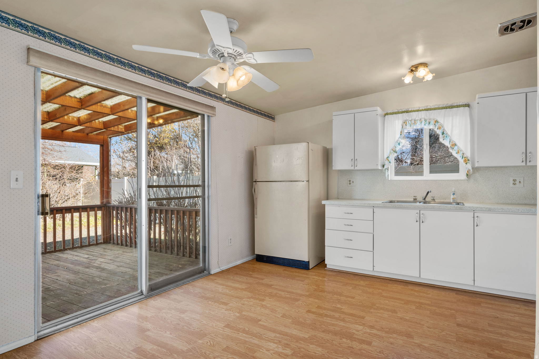 SOUTHLAND AC - Residential