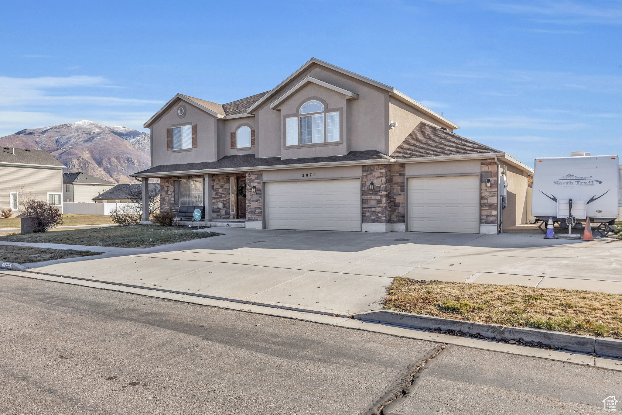 2071 Stampede Dr, Farmington, Utah image 4