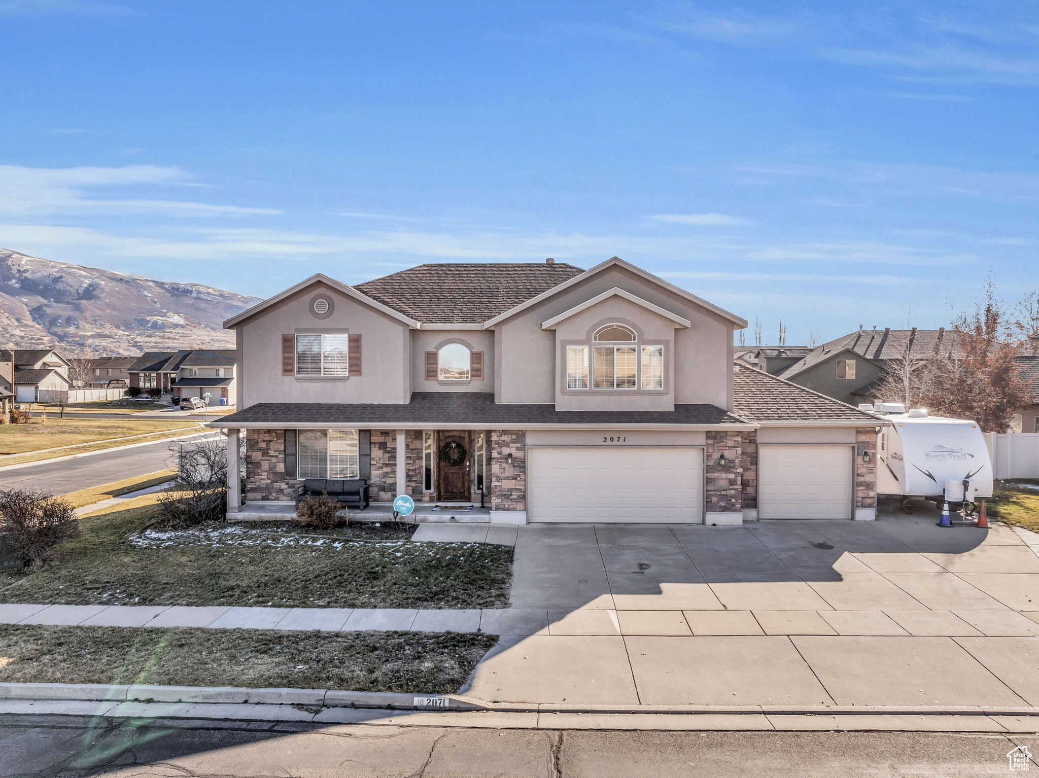 2071 Stampede Dr, Farmington, Utah image 2