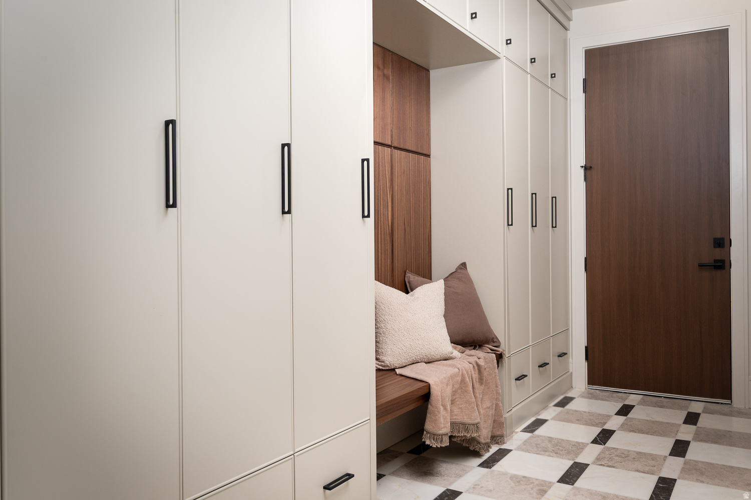 PARK CITY CUSTOM 206 - Residential