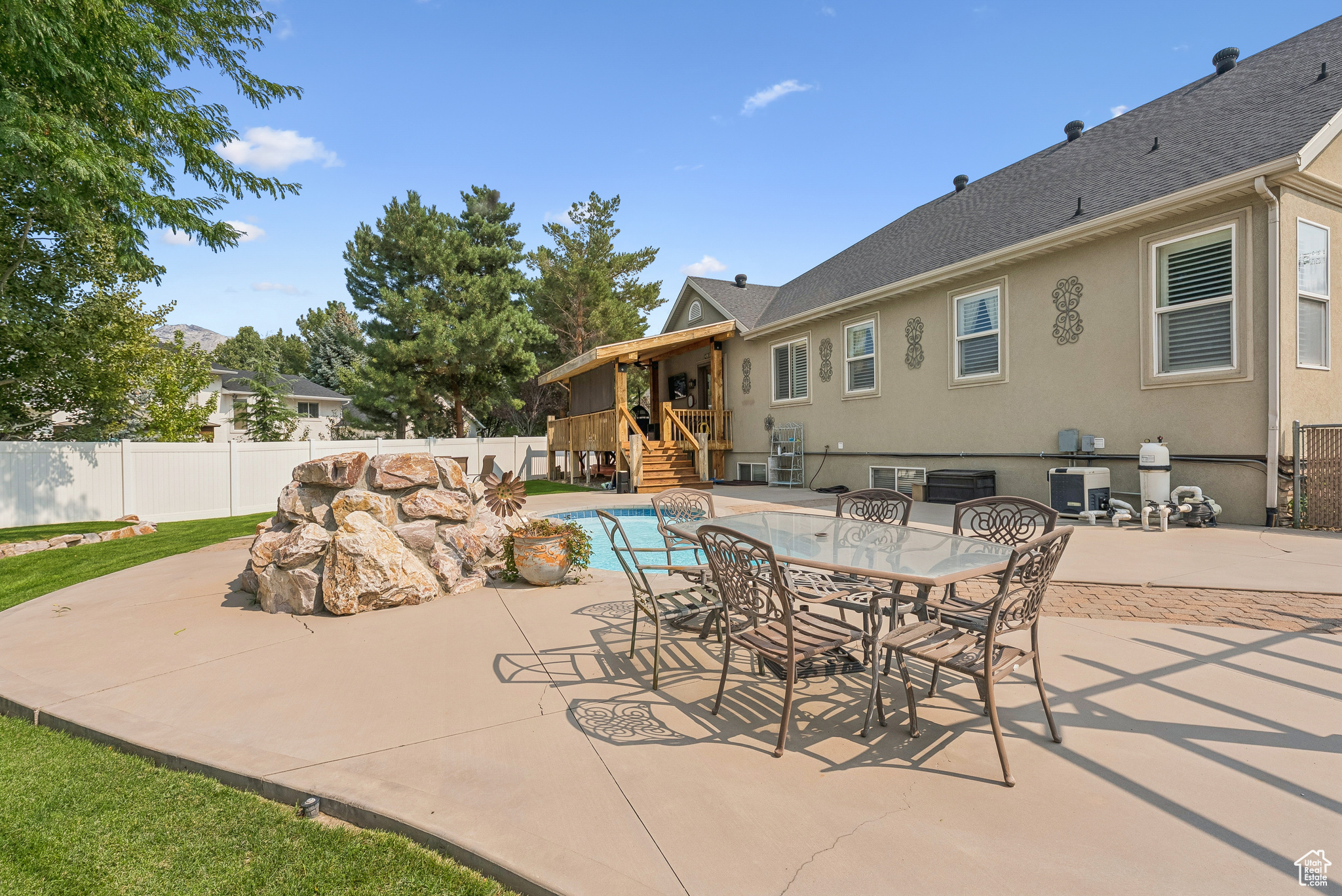 ALPINE COUNTRY - Residential