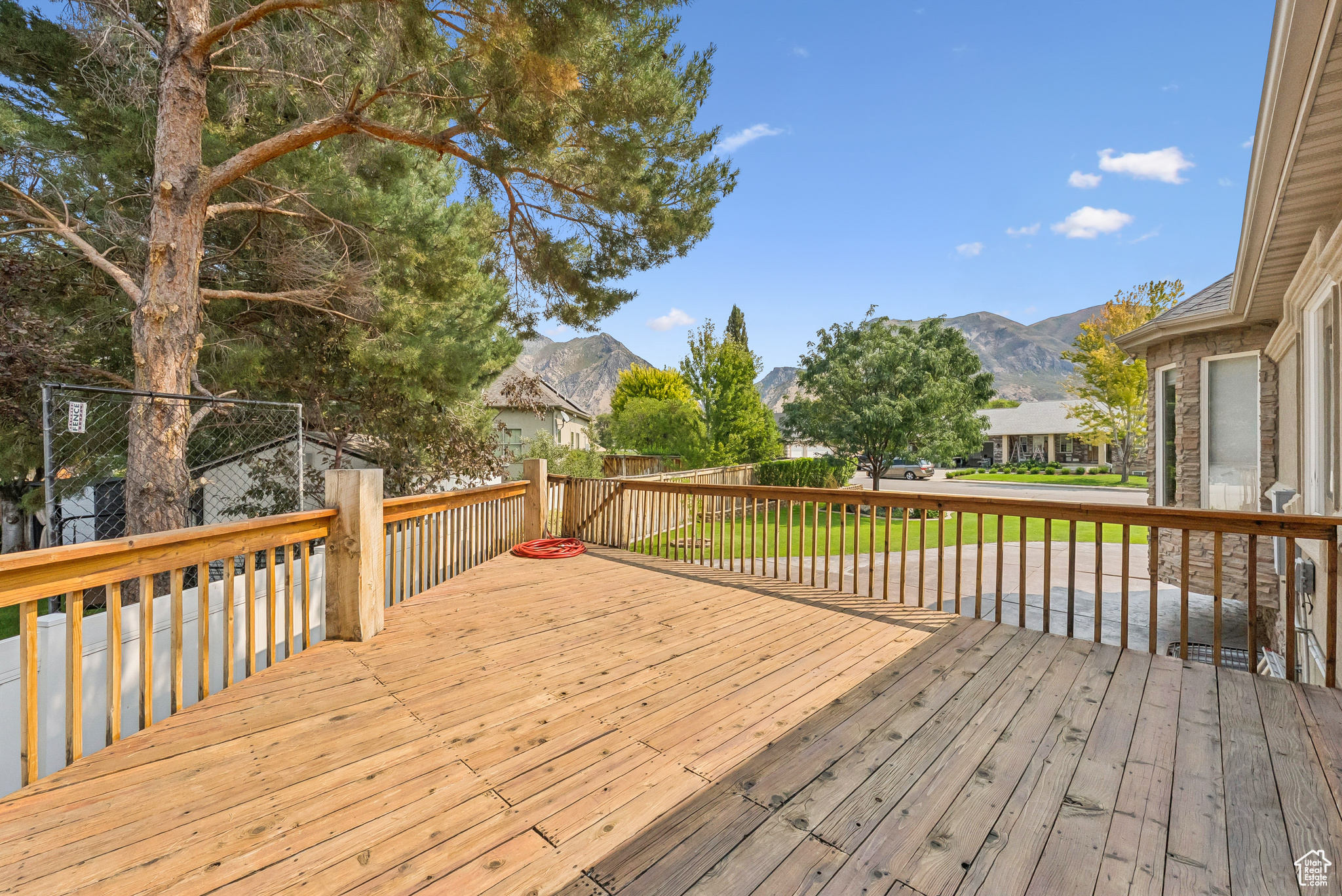ALPINE COUNTRY - Residential