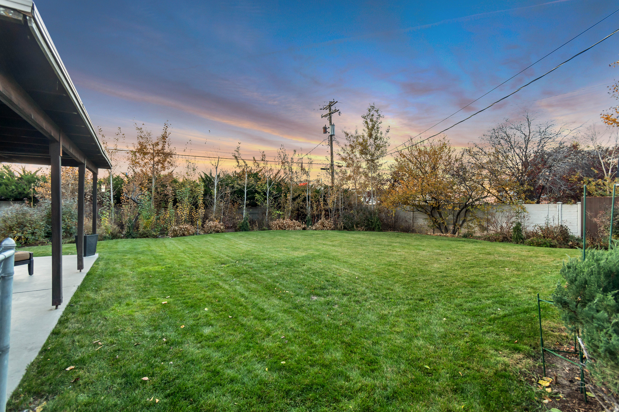 TWIN PEAKS - Residential