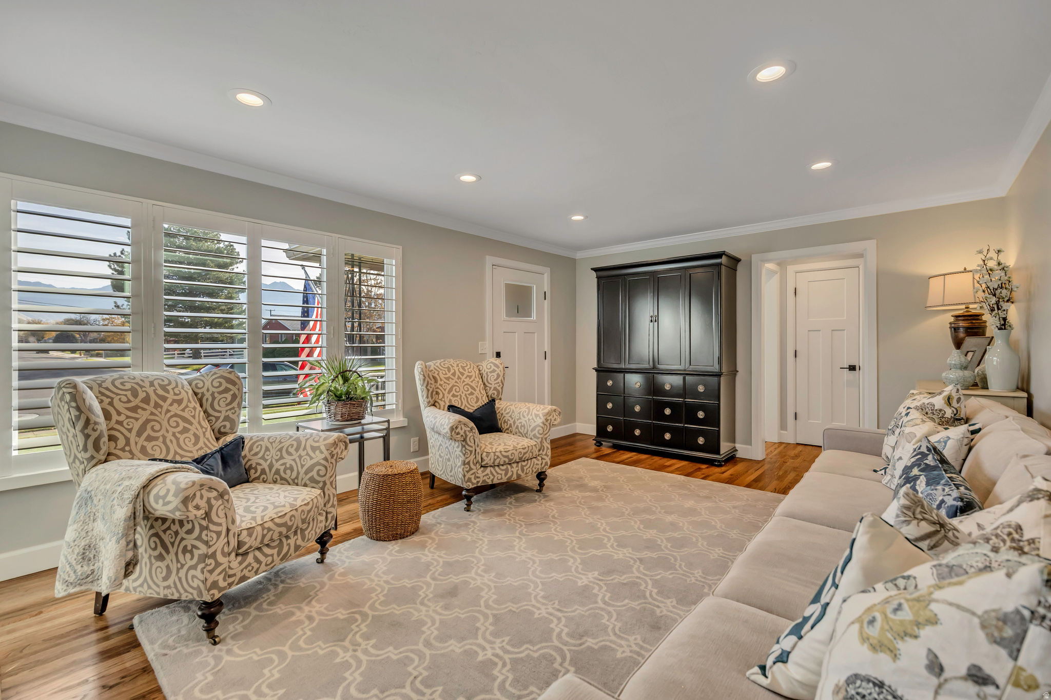 TWIN PEAKS - Residential