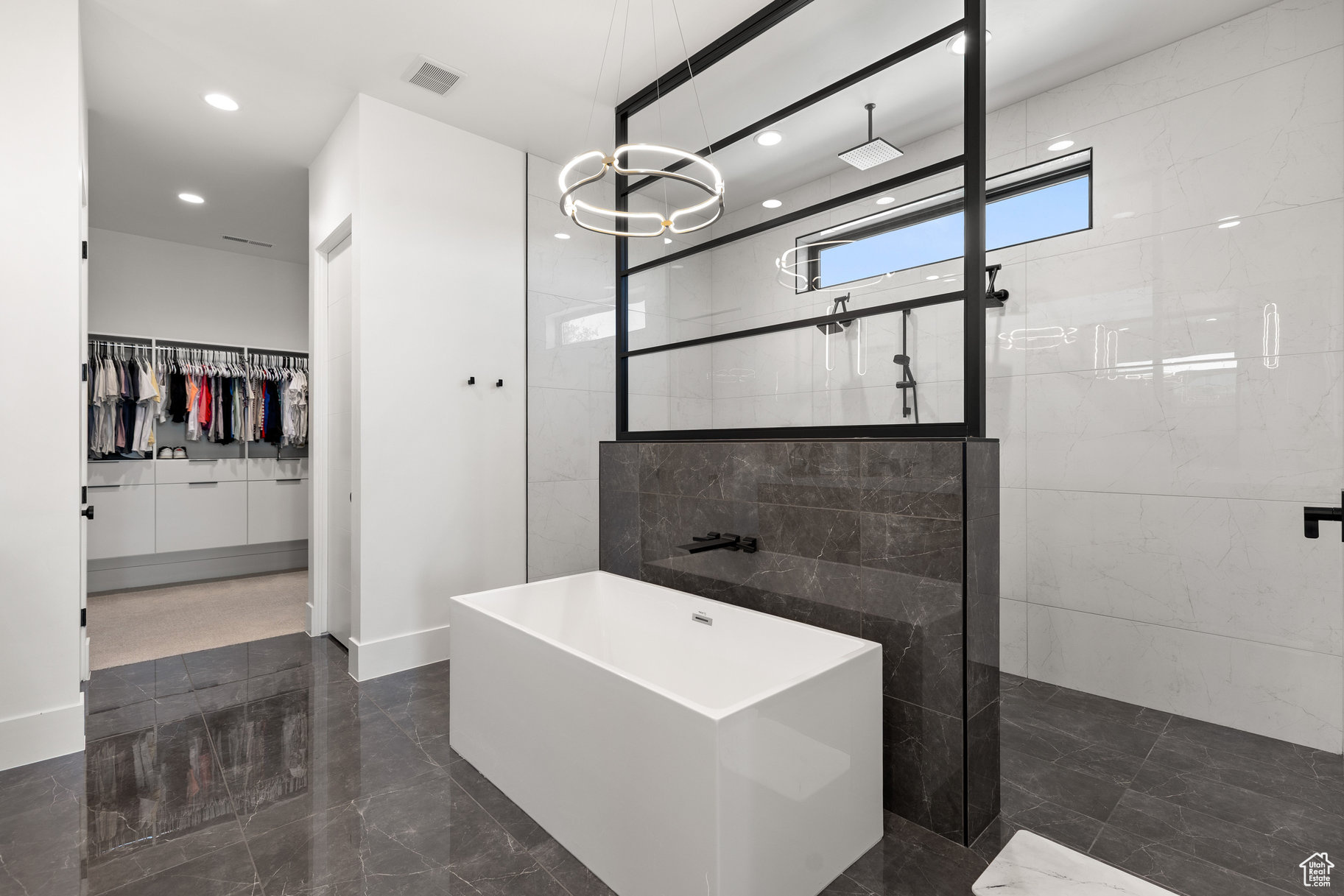 LEDGES OF ST GEORGE - Residential