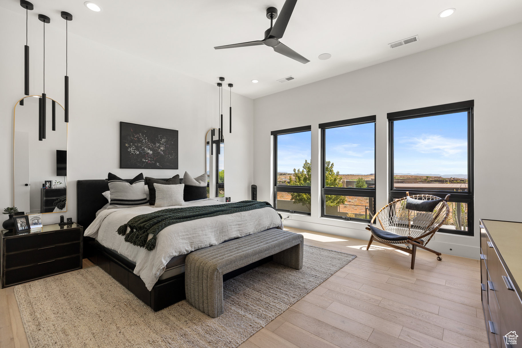 LEDGES OF ST GEORGE - Residential