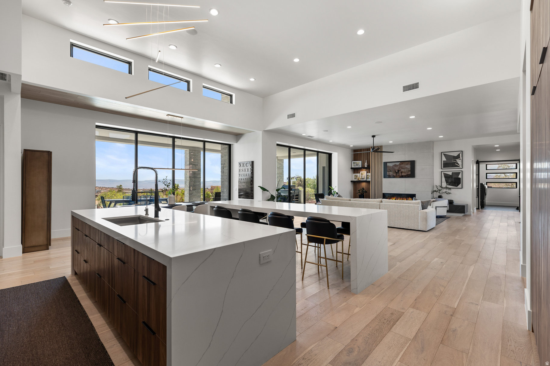 LEDGES OF ST GEORGE - Residential