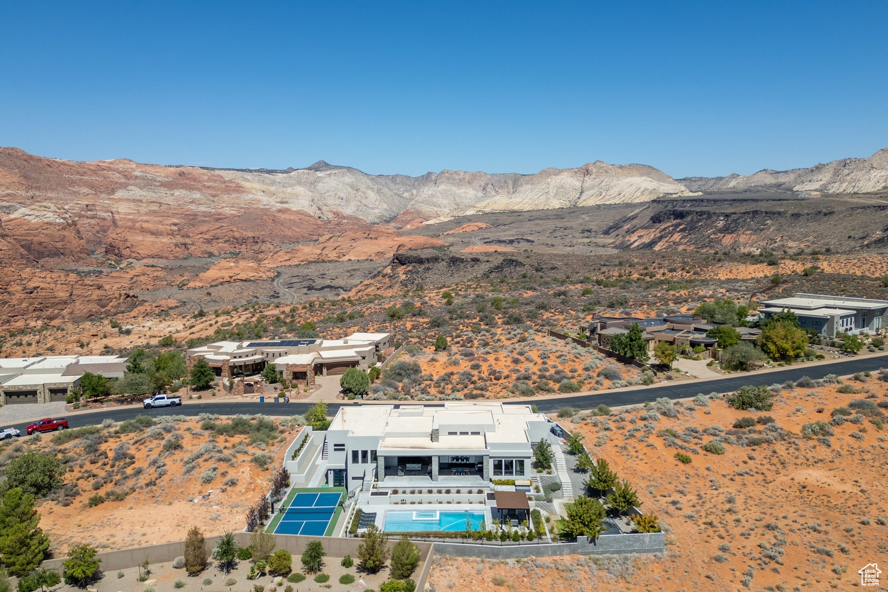 LEDGES OF ST GEORGE - Residential
