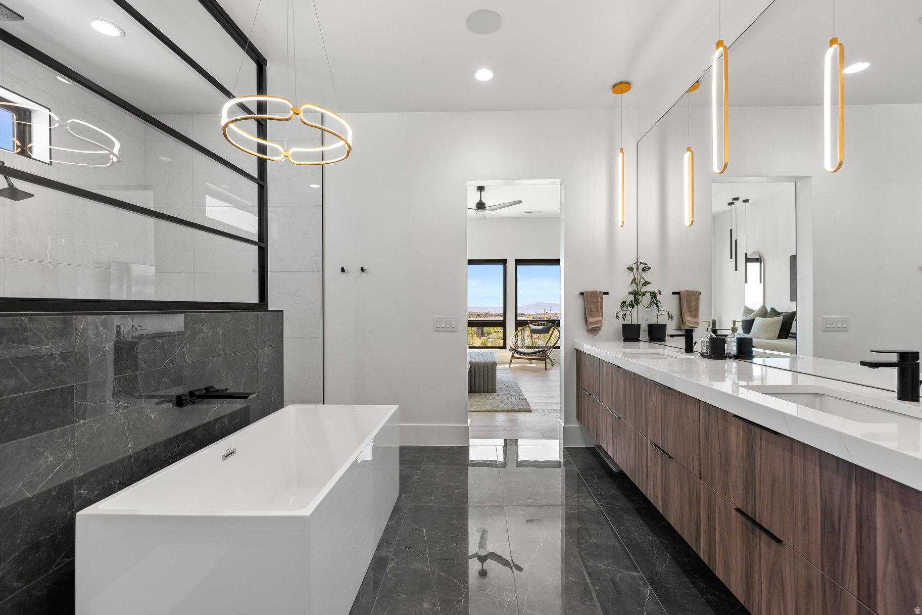 LEDGES OF ST GEORGE - Residential