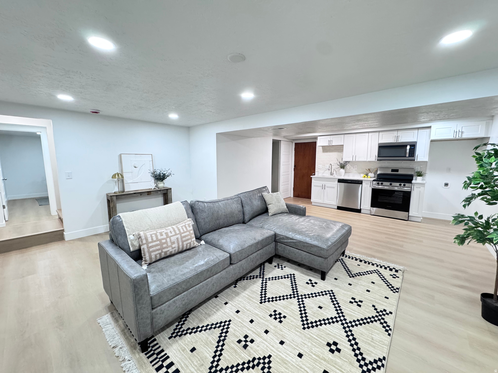 WESTERN ACRES - Residential