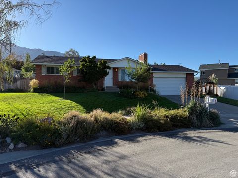 Photo of 11081 S 1280 E, Sandy, UT 84094 (MLS # 2110760)