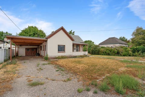 Tiny photo for 37 W 200 S, Lehi, UT 84043 (MLS # 2179307)