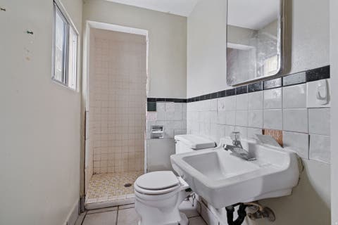 Tiny photo for 37 W 200 S, Lehi, UT 84043 (MLS # 2179307)