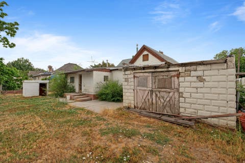Tiny photo for 37 W 200 S, Lehi, UT 84043 (MLS # 2179307)