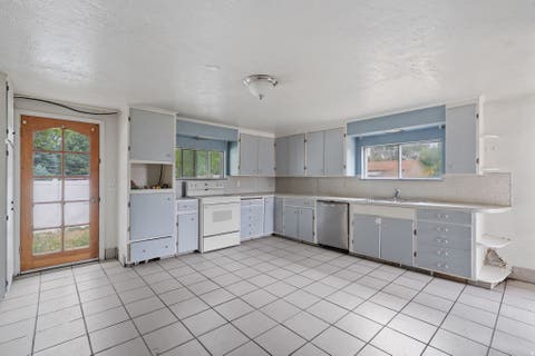 Tiny photo for 37 W 200 S, Lehi, UT 84043 (MLS # 2179307)