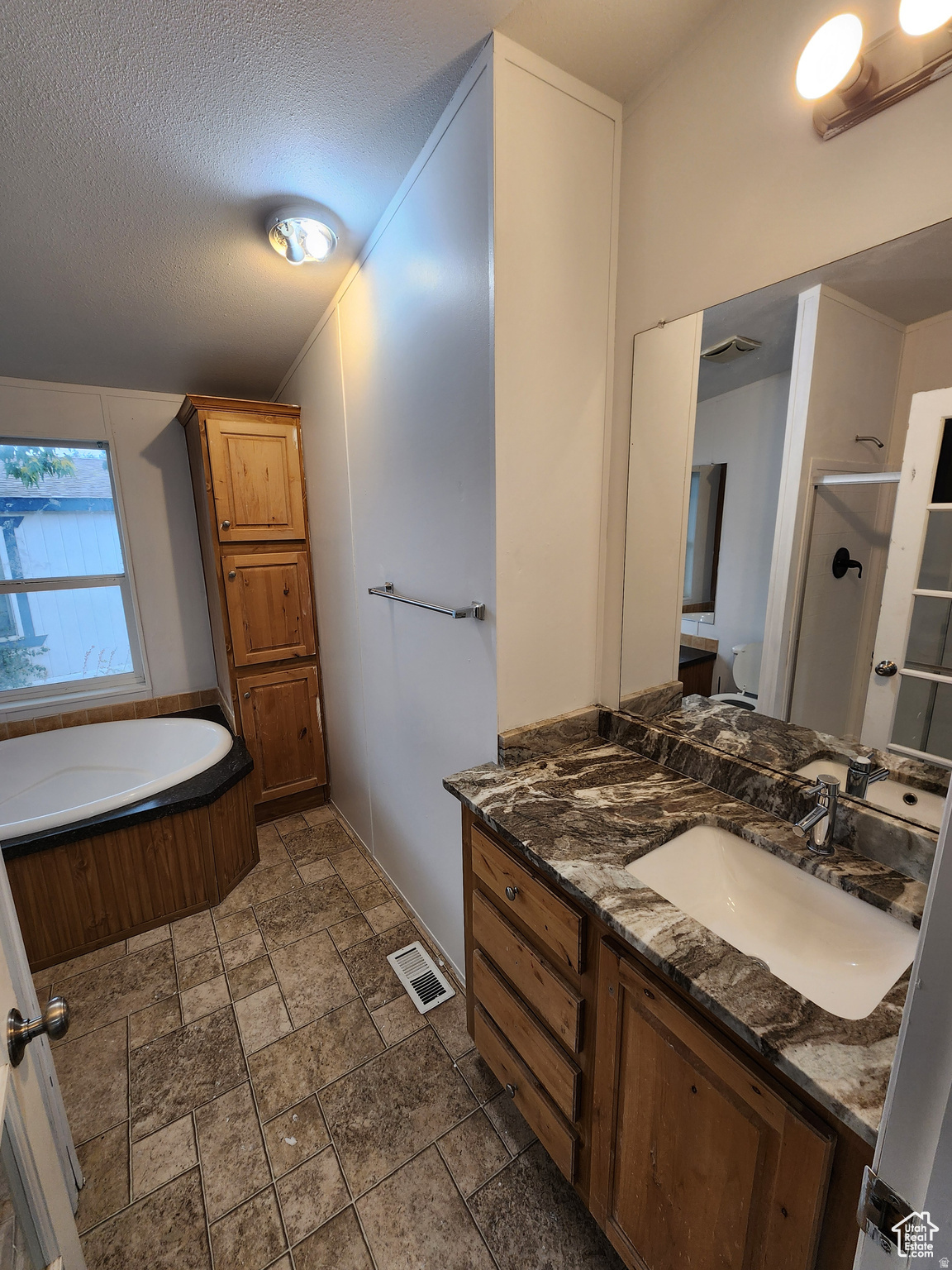 SHADOW RIDGE - Residential