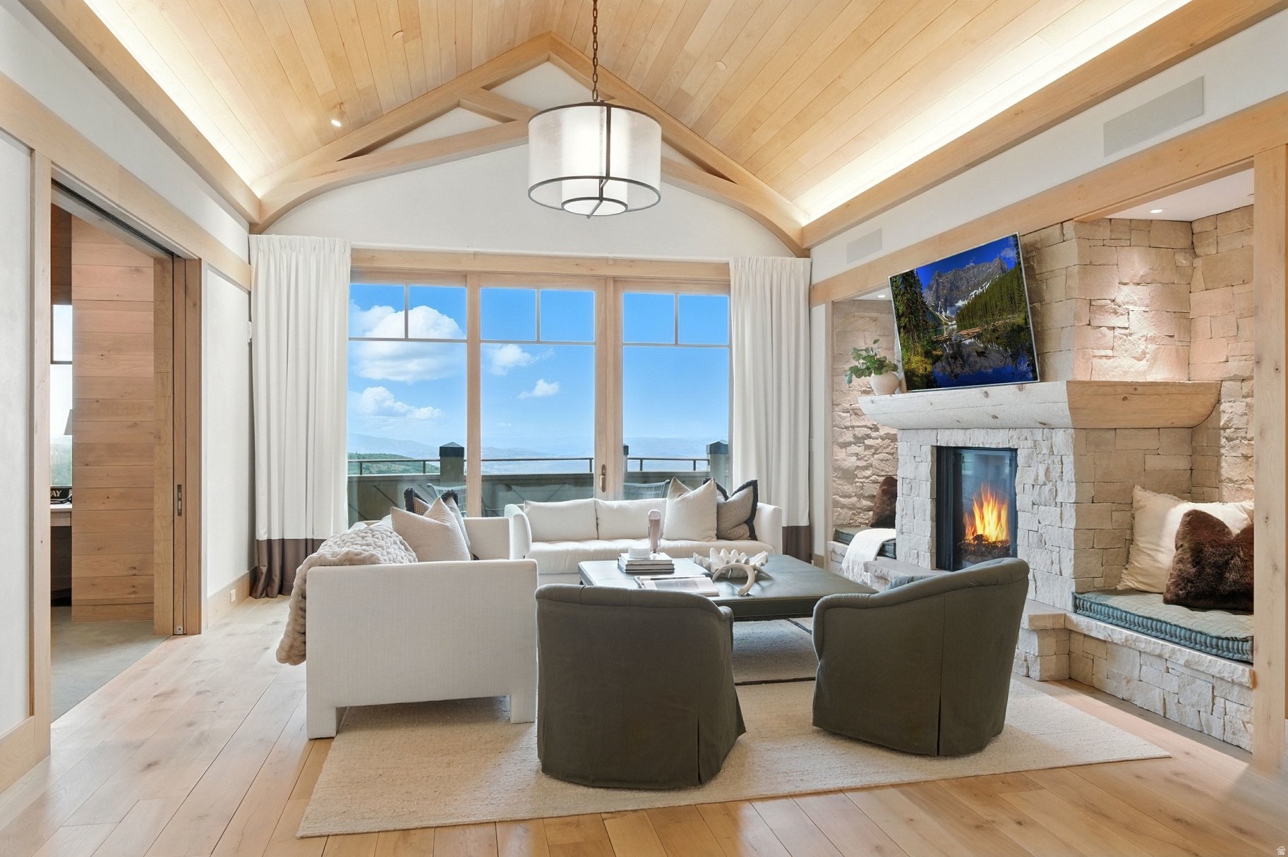 MONTAGE DEER VALLEY - Residential