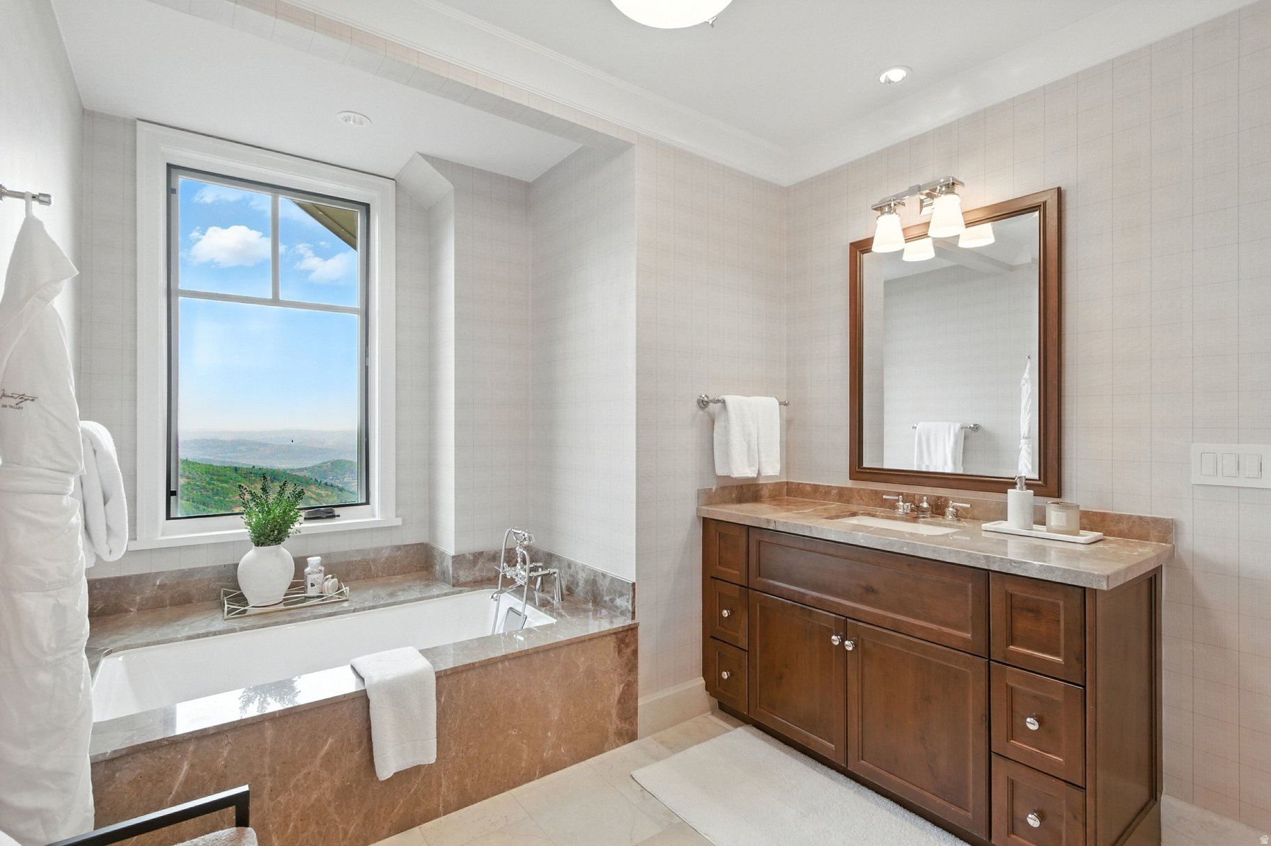 MONTAGE DEER VALLEY - Residential