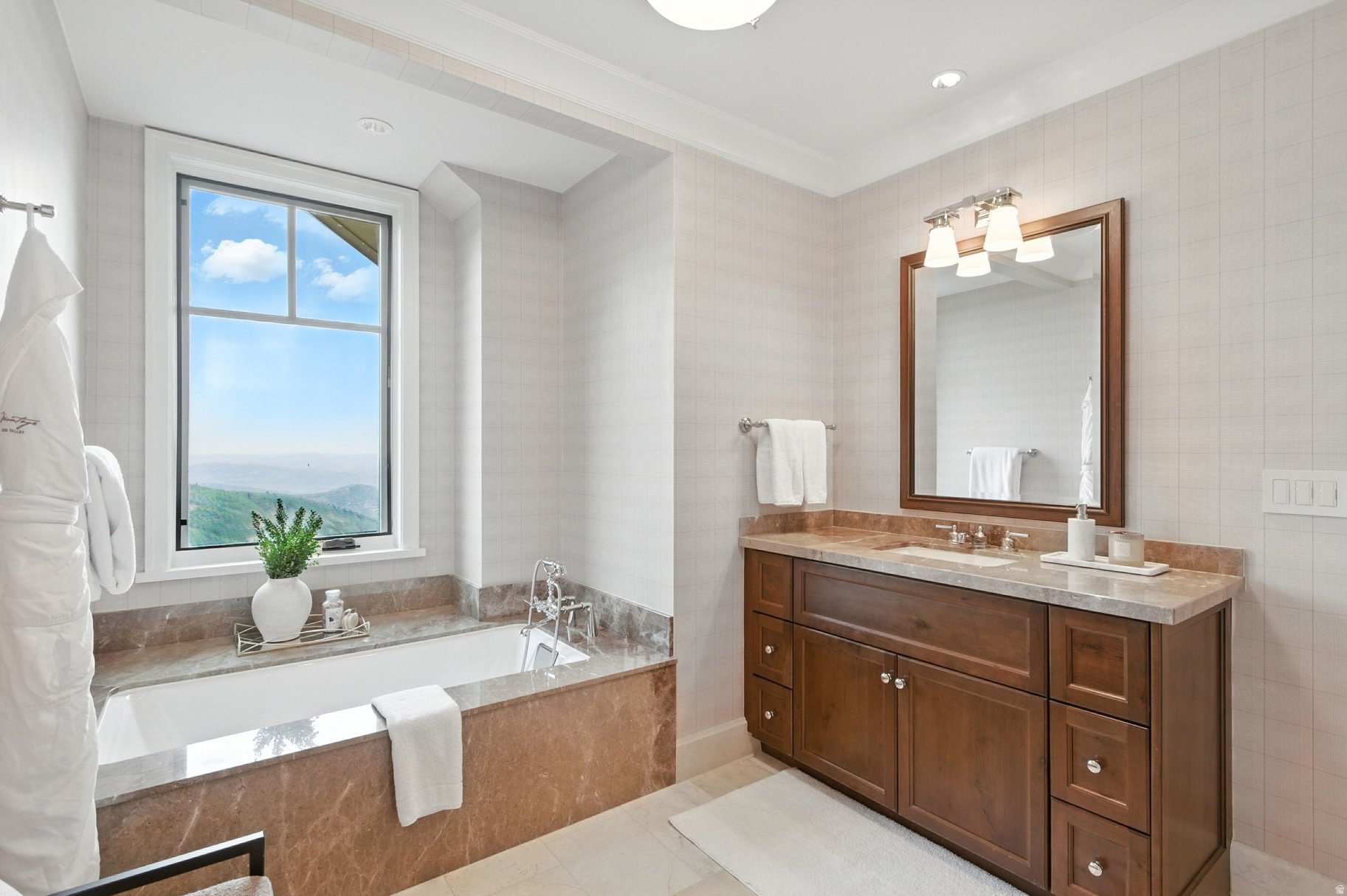 MONTAGE DEER VALLEY - Residential